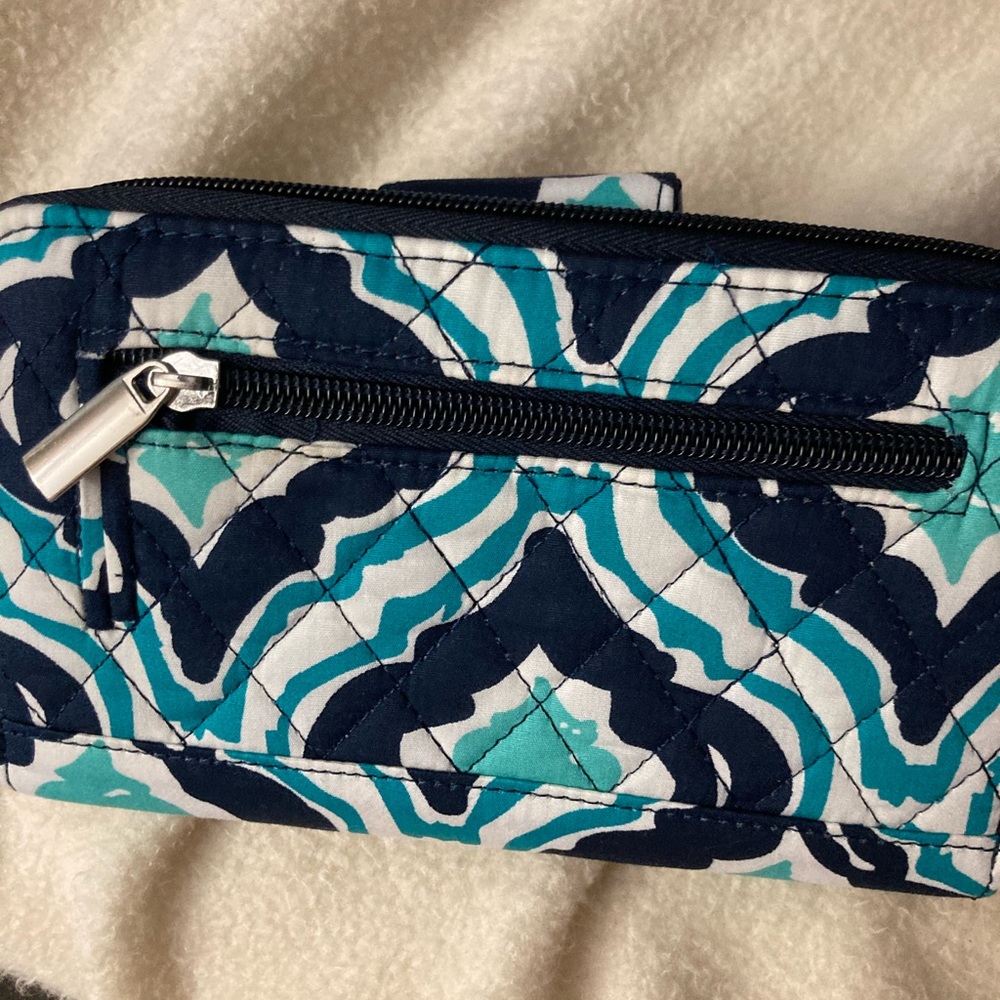 Nwot clutch wallet teal,white and blue - Picture 4 of 4